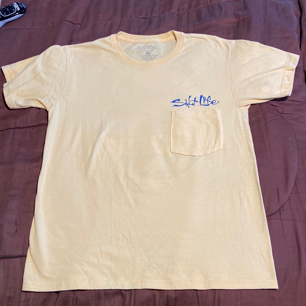 Crewneck Tee by Salt Life Brand.